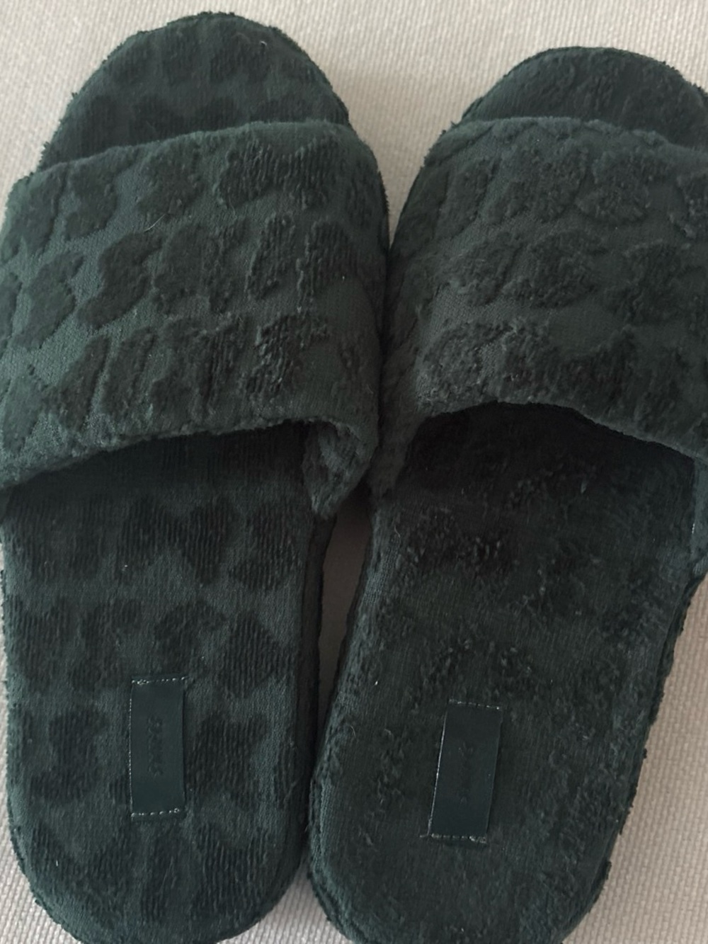 DEADSTOCK Skims Brand New Spa Terry Slippers Pine Juniper S40